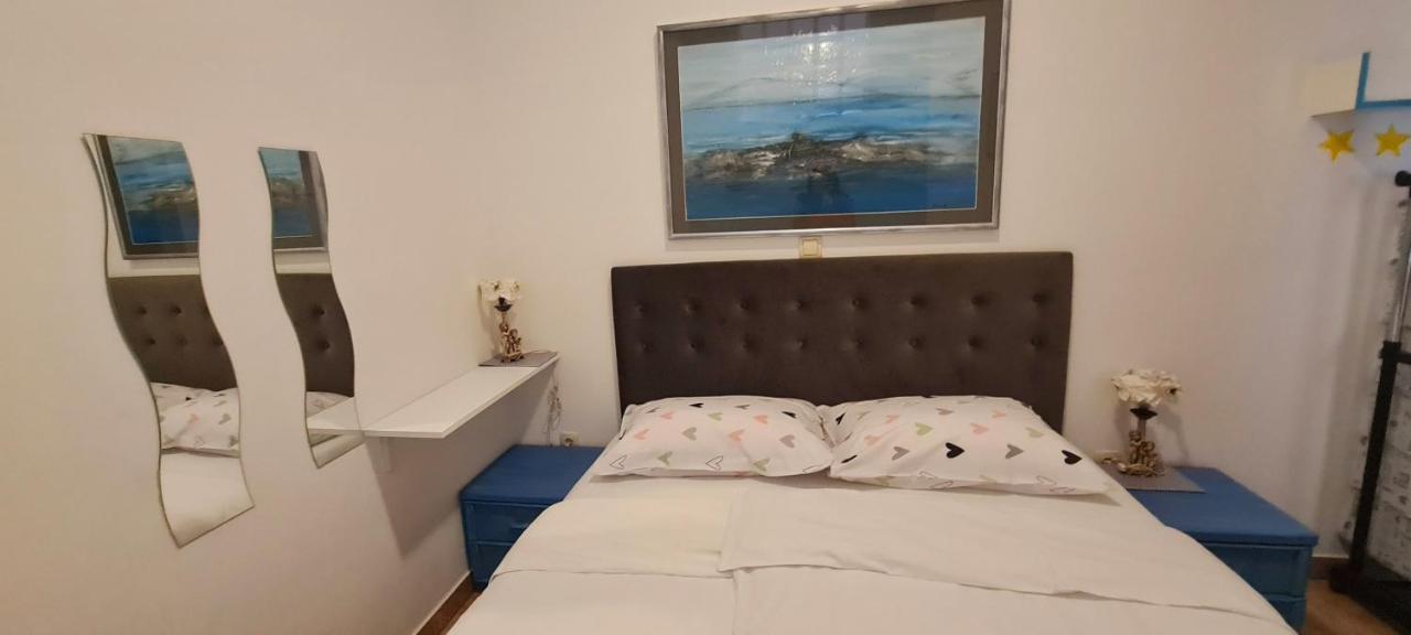לובראן Apartments Villa Krasa מראה חיצוני תמונה